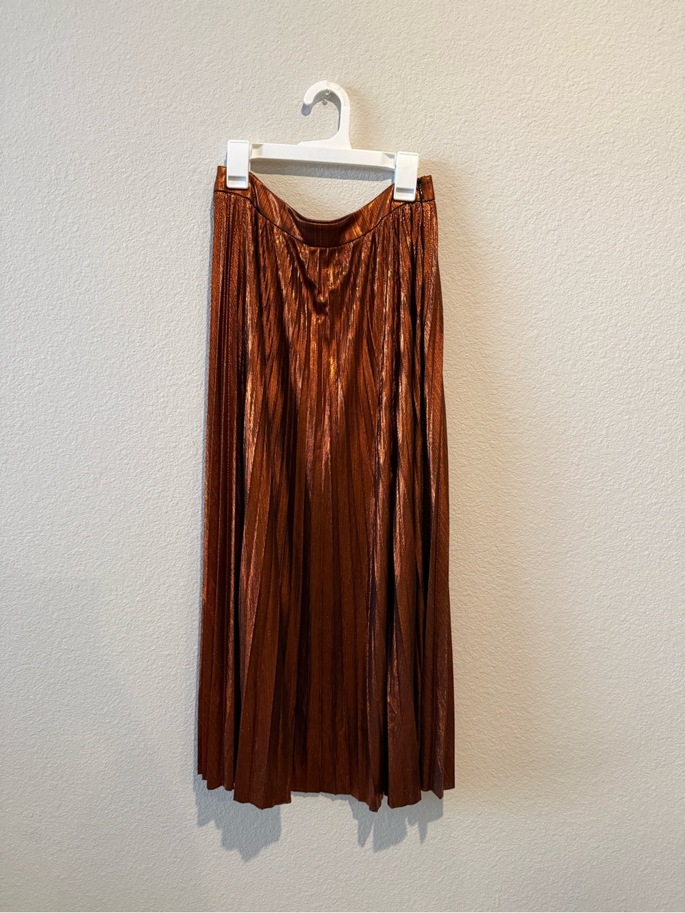 Flying Tomato Metallic Pleated Midi Skirt - Copper